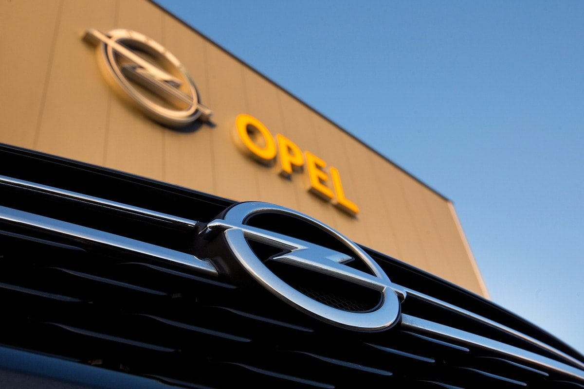 SWOT analysis of opel - 3