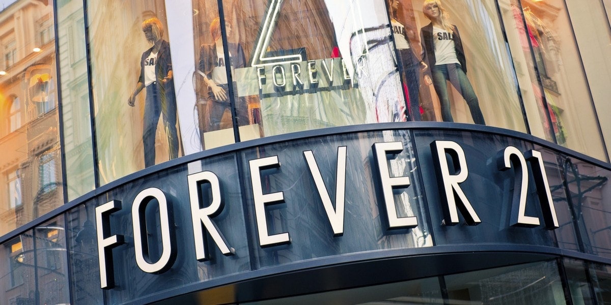 Forever 21 Pursues Big-Store Branding - WSJ