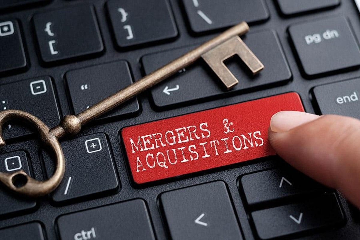 difference-between-mergers-and-acquisitions-explained-in-detail