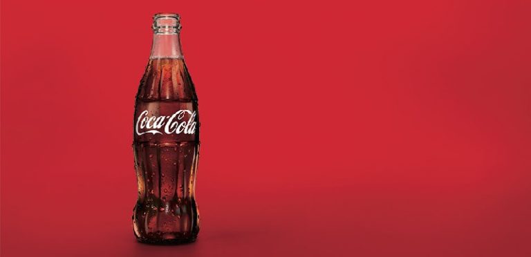 11 Creative Coca Cola Advertising Examples and Popular Campaigns ...